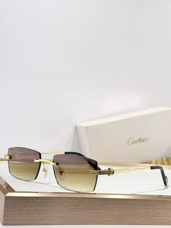 Picture of Cartier Sunglasses _SKUfw77796259fw